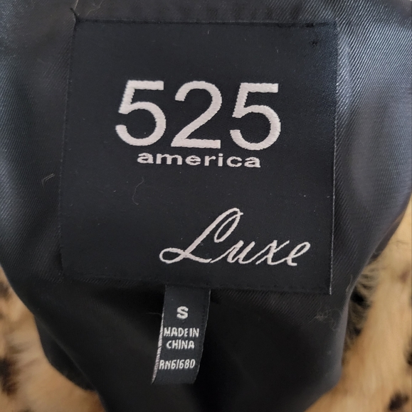 525 America Fur Vest - Picture 4 of 4